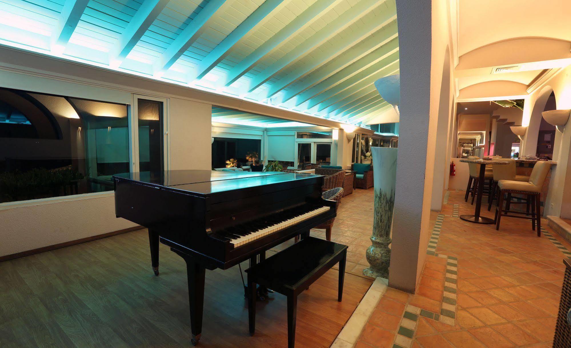 Hotel Las Rosas & Spa Ensenada Kültér fotó
